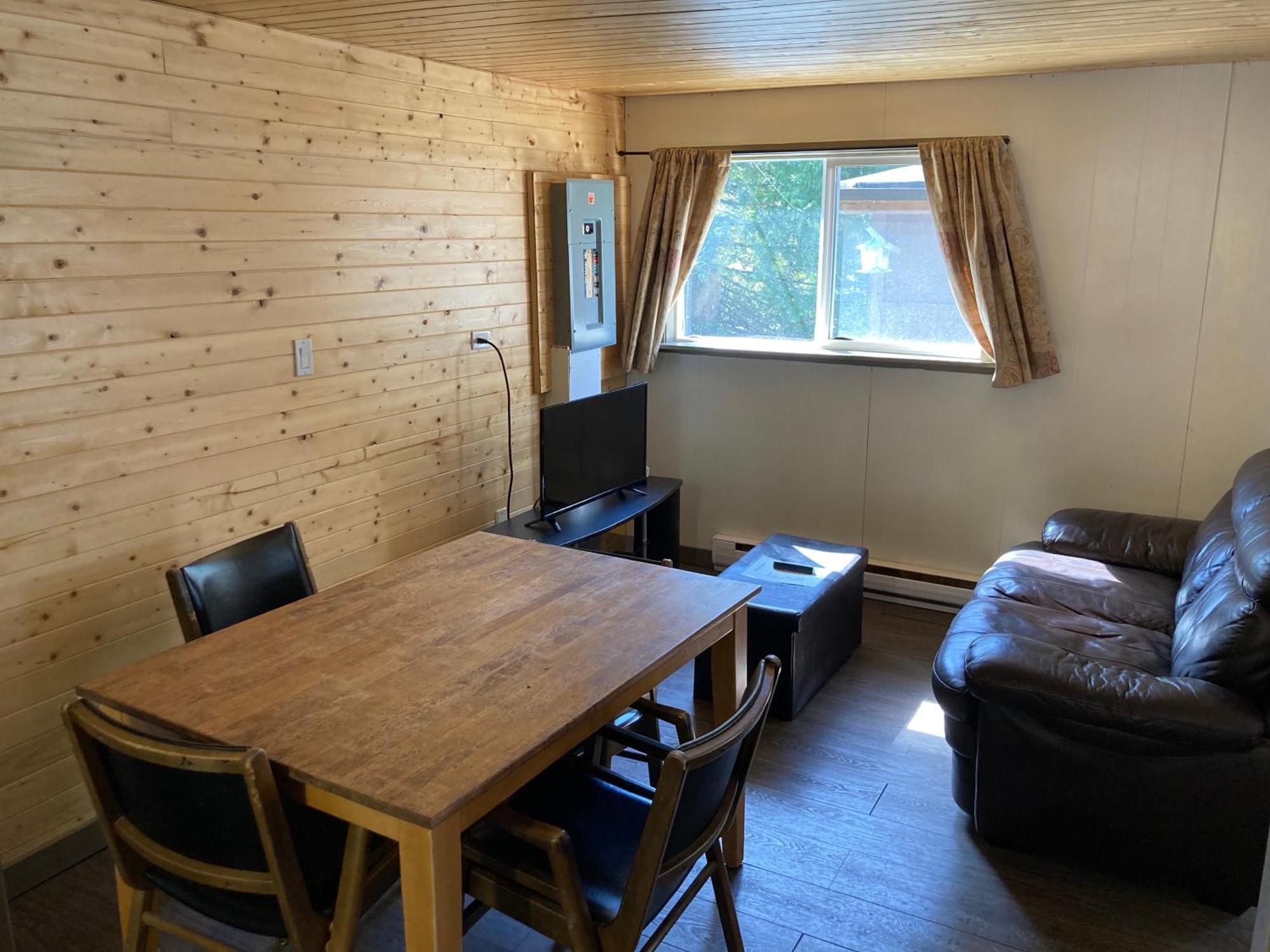 The Hiker Huts Ξενοδοχείο Port Renfrew Εξωτερικό φωτογραφία